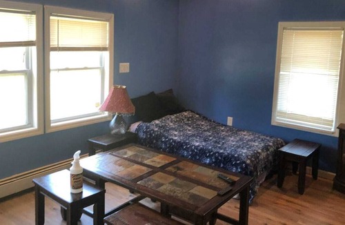 West Islip Apartment | Private Studio Own Entrance Yard ,King Size Bed & Twin Bed