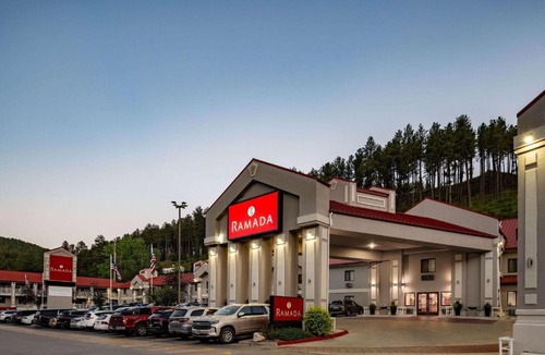 Keystone Hotel | Ramada by Wyndham Keystone Near Mt Rushmore