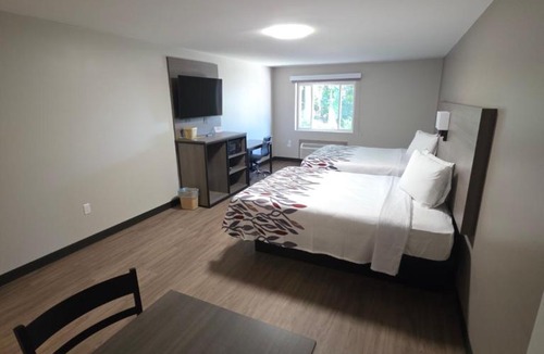 Sutton Hotel | Red Roof Inn Sutton