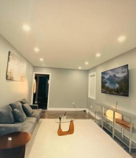 Hamilton House | Saka house