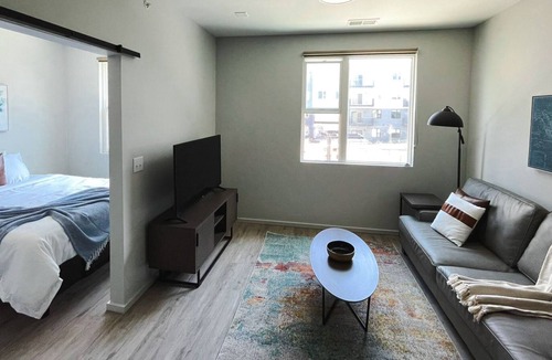 Downtown Omaha Apartment | Sleepover: Comfortable 1BD/1BA + Gym - Downtown Omaha