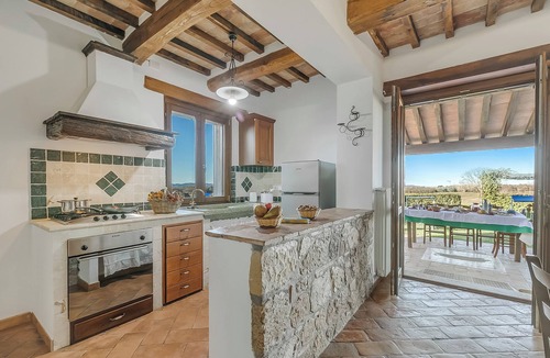Pitigliano Apartment | Sorgenti Pitigliano 1 with Shared Pool and Terrace, Pitigliano, Italy