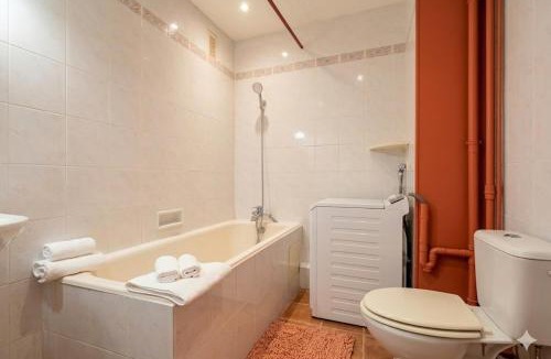 Saint-Lambert Apartment | Studio design vintage Paris 15ème piscine dans la résidence - proche métro