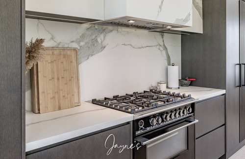 Mulmur House | Stunning New 5 Bed 5 Bath Country Home!