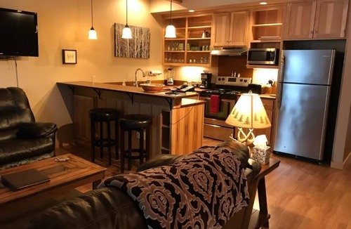 Twisp Hotel | Twisp River Suites