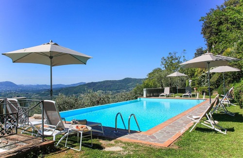 Nozanno Villa | Villa/Independent home in Ponte A Moriano with 4 bedrooms sleeps 8