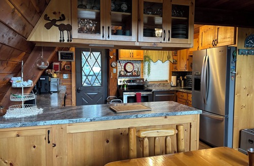 Kalispell Cabin | Waterfront Cabin with Exquisite Views and the perfect location