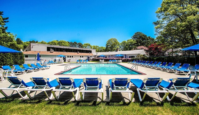 2BR Condo in Cape Cod w/Patio & Laundry