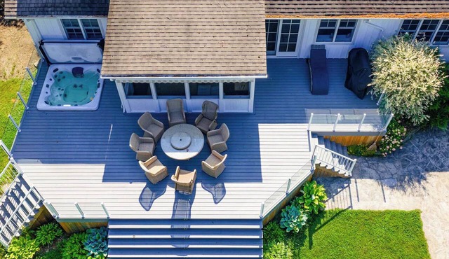 Birch Beach Lake House-Hottub Sauna Lake Access
