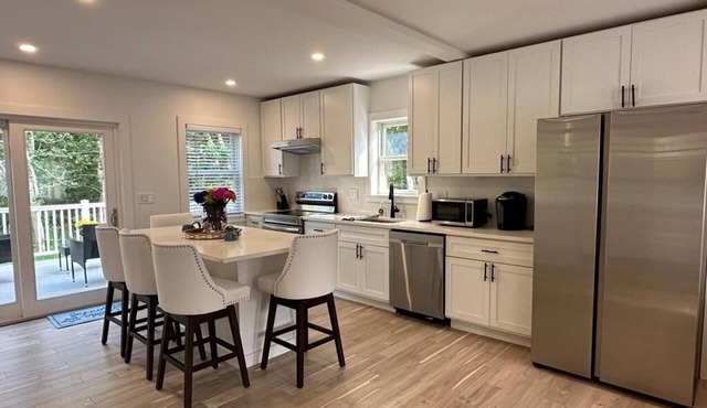 Brand New!Guest House in Edgartown, MA