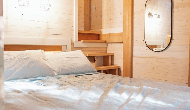 Cedar Forest Hideaway with Outdoor Shower & Hot Tub
