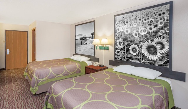Circle S Motel