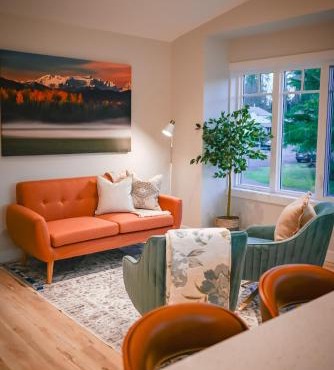 Courtenay Luxe Suite