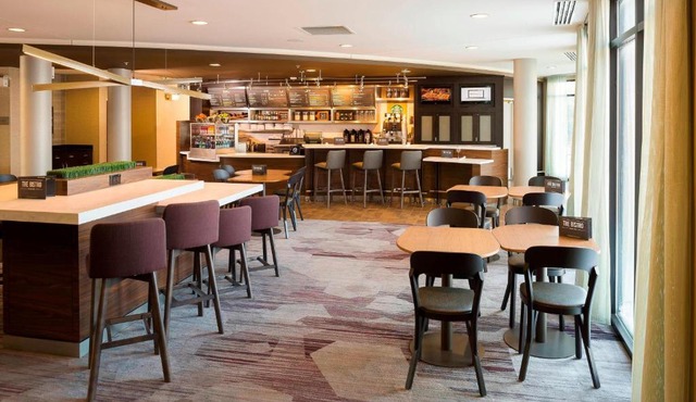 Courtyard By Marriott Sioux Falls