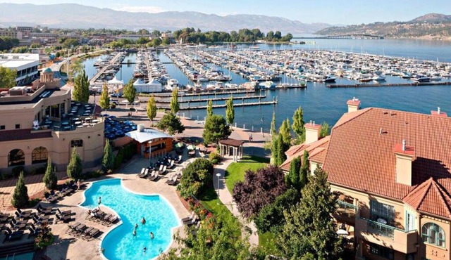 Deluxe 2 Bedroom Suite @ Delta Grand Okanagan, on Lake Okanagan