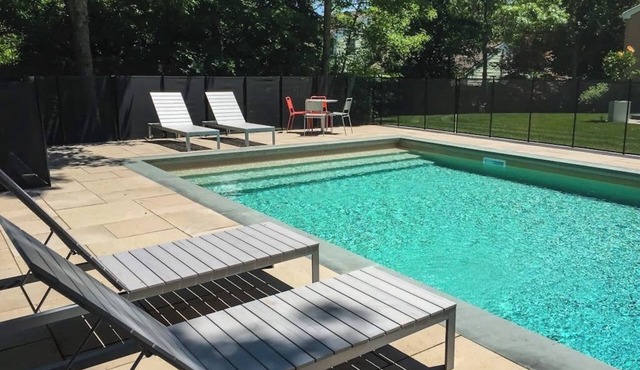 Dog-friendly Hamptons home with private pool, AC, & private W/D - near lake