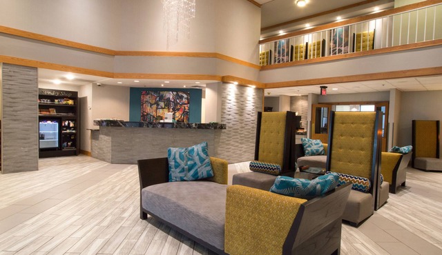 Greenstay Hotel & Suites