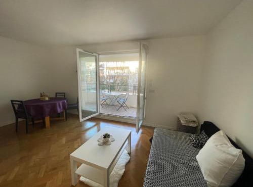 Imperialand T2 Terrasse parking dans la verdure
