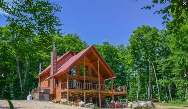 Le Sinclair chalet getaway
