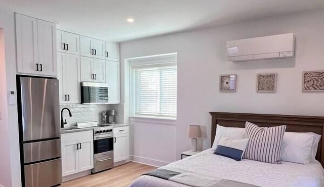 Luxurious studio in heart of historic St Michaels!