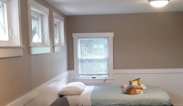 Modern Space in Desirable Linwood