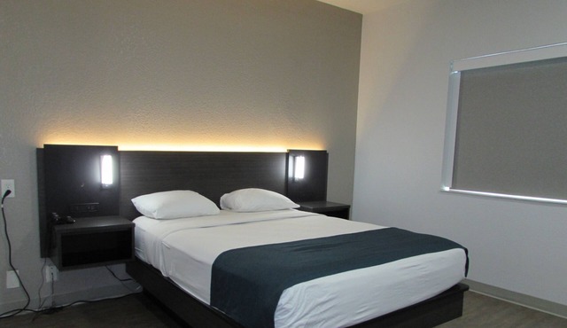 Motel 6 West Des Moines, IA