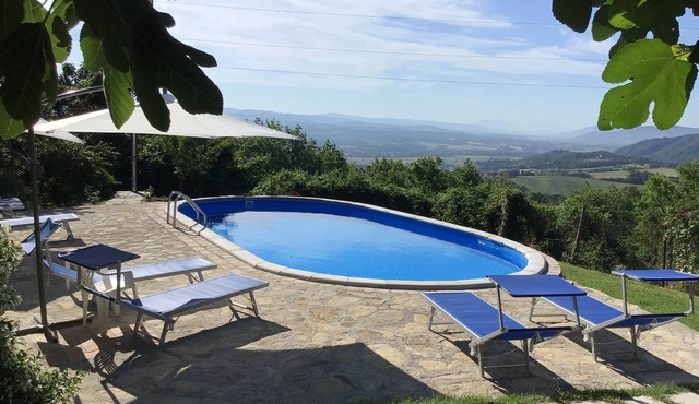 Panoramic Rustico with swimming pool between Umbria and Tuscany 1