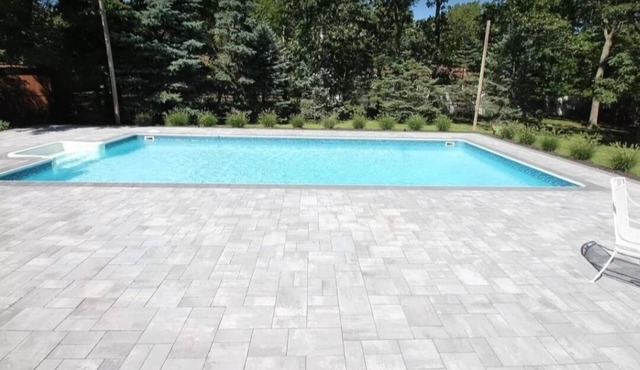 Perfect summer getaway in Hampton Bays. Last 2 weeks of Summer, still available!