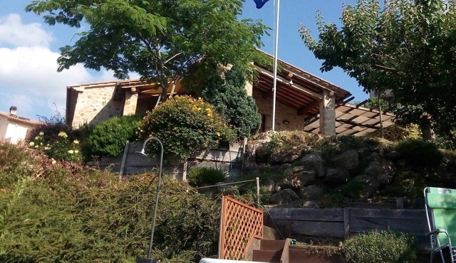 Residence Il Nido - A fully furnished apartment in a charming Tuscany villa.