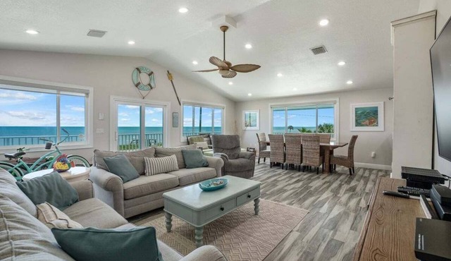 Steps from Flagler Beach! 2-BR Condo, Pet-Friendly w/Balcony