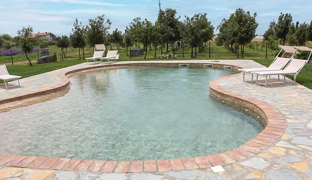 Stunning home in Pescia Romana with WiFi