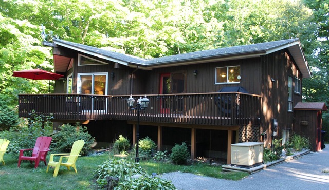 The Nest - walking distance to the most beautiful beaches!