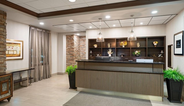 Waterloo Suites Hotel, Trademark Collection by Wyndham