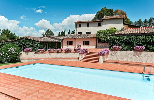 55 m² Accommodation ∙ 2 bedrooms ∙ 4 guests