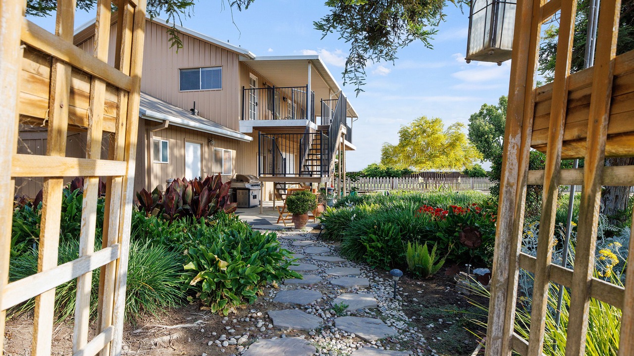 Photo of Outdoor in Tulare