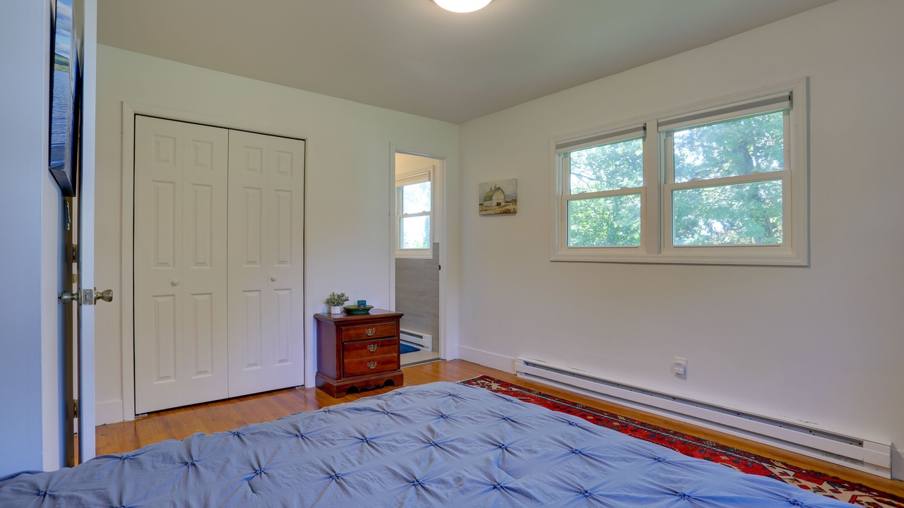 Photo of Bedroom in Kiamesha Lake