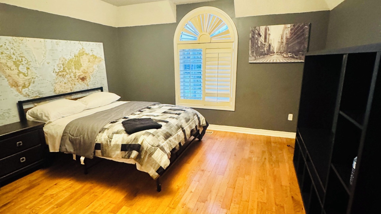 Photo of Bedroom in East Credit