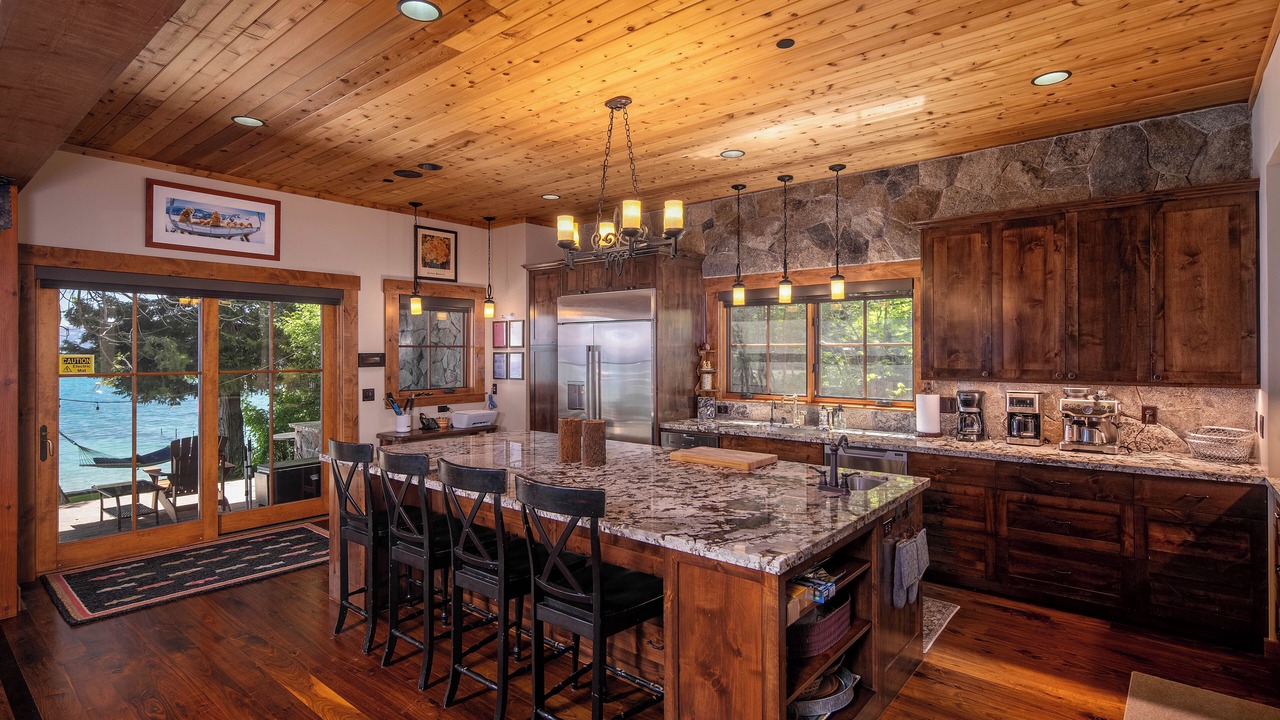 Photo of Others in Tahoma