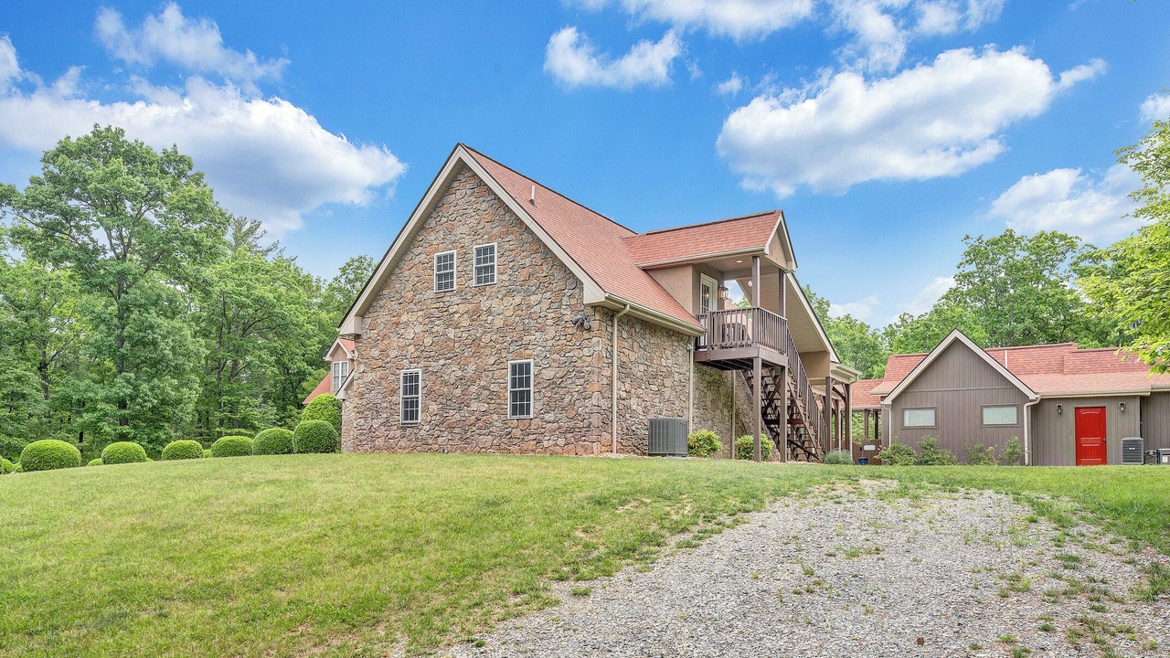 Photo of Outdoor in Salem