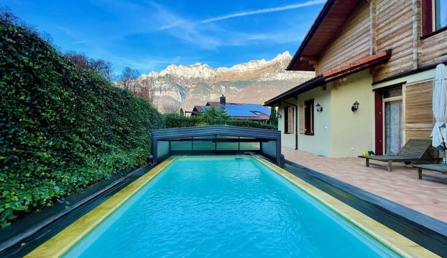 Luxuriöses Chalet - Walensee - Schwimmbad - Sauna by Interhome